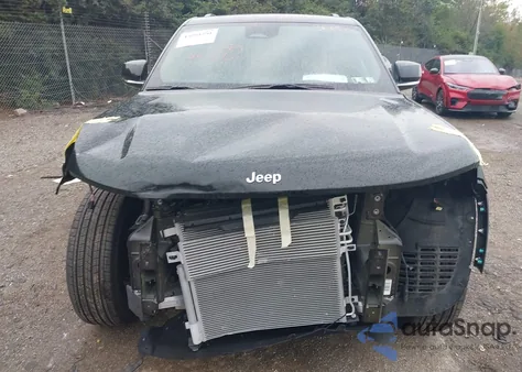 2025 Jeep Grand Cherokee Limited 4X4 from USA, damaged, VIN 1C4RJHBGXSC300756